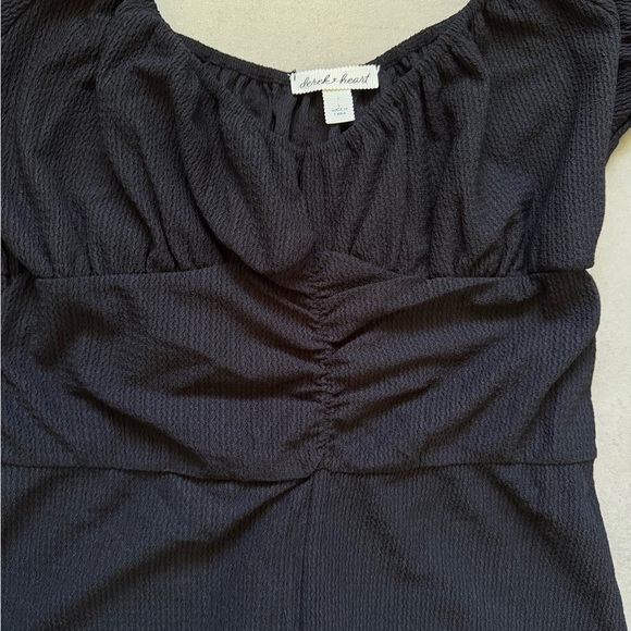 Derek Heart Black Textured Romper Size L – Short Sleeve, Ruched Waist - Picture 3 of 10